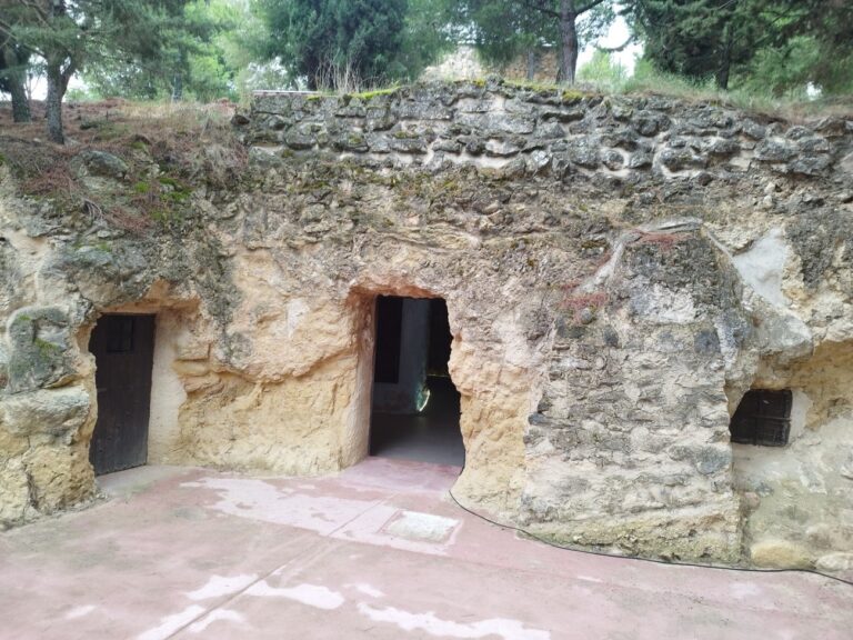 Cueva del sopero